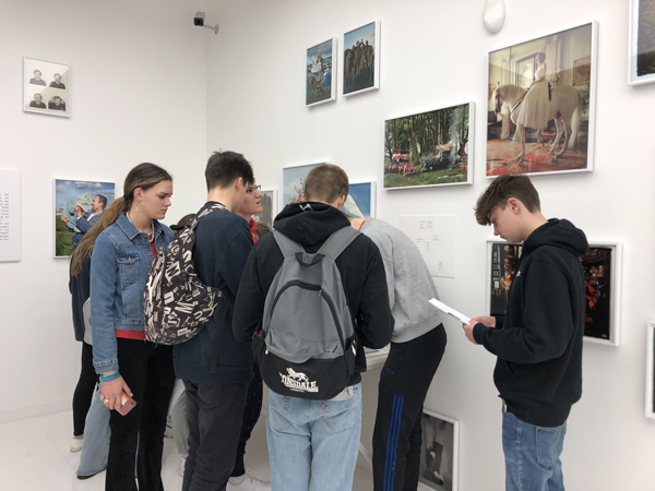 Year 11 Artists visit the V&A Museum for external GCSE inspiration