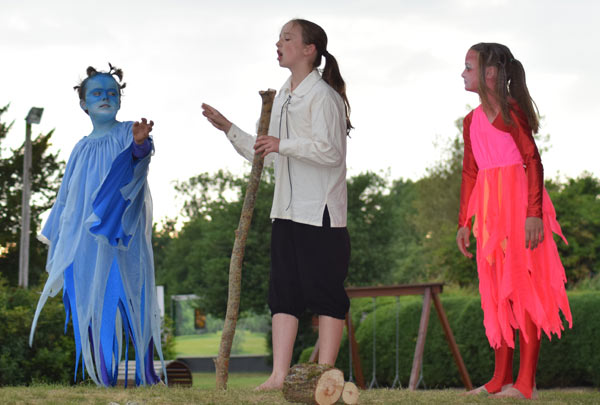 Shakespeare characters convincingly brought to life